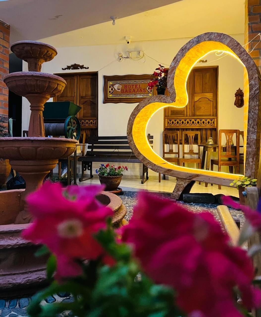 חרדין Hotel Barajas מראה חיצוני תמונה